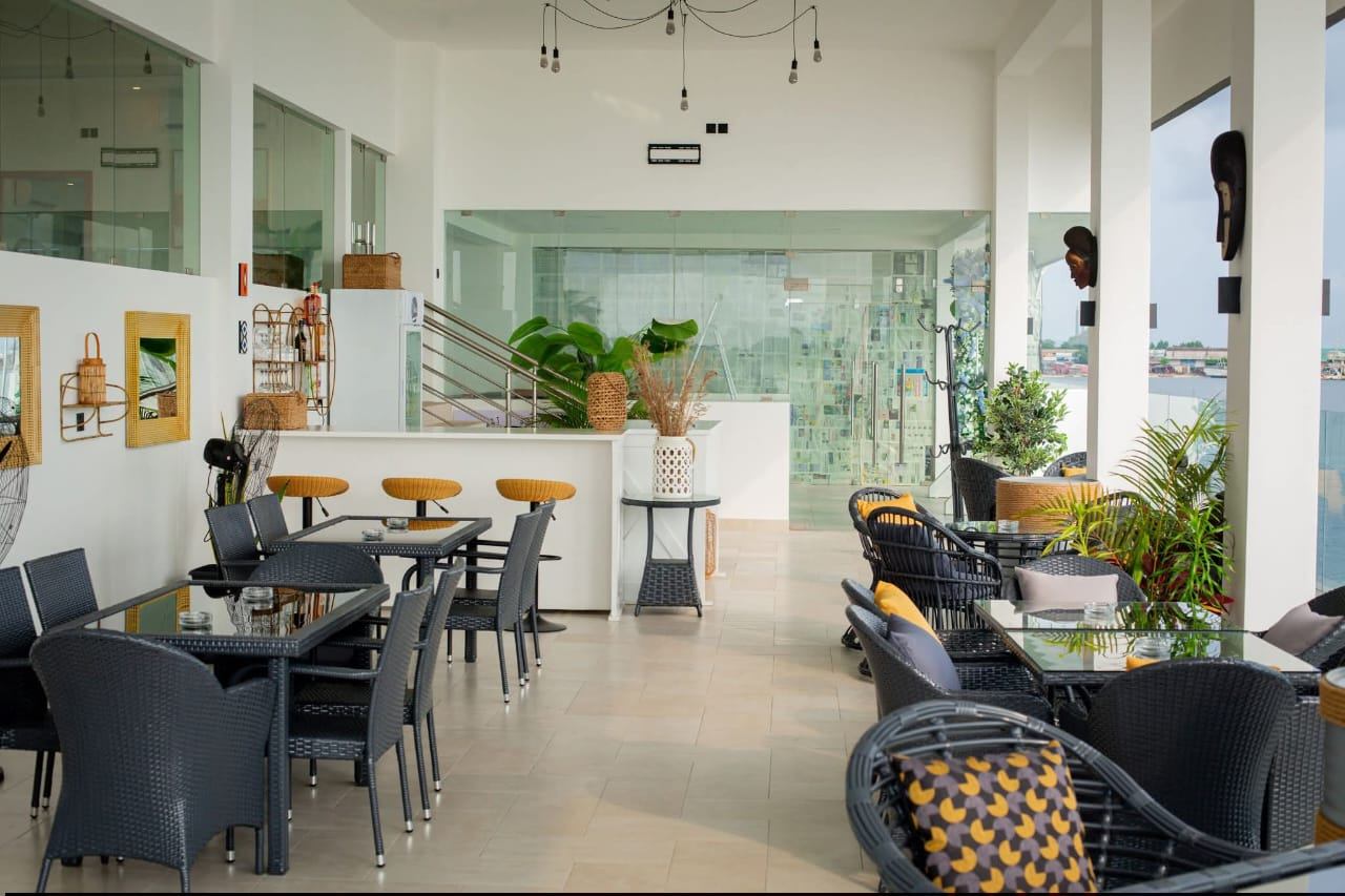 Banner Restaurant Ôtassu